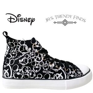 Mickey Mouse Black & White High-Top Sneakers Size 7